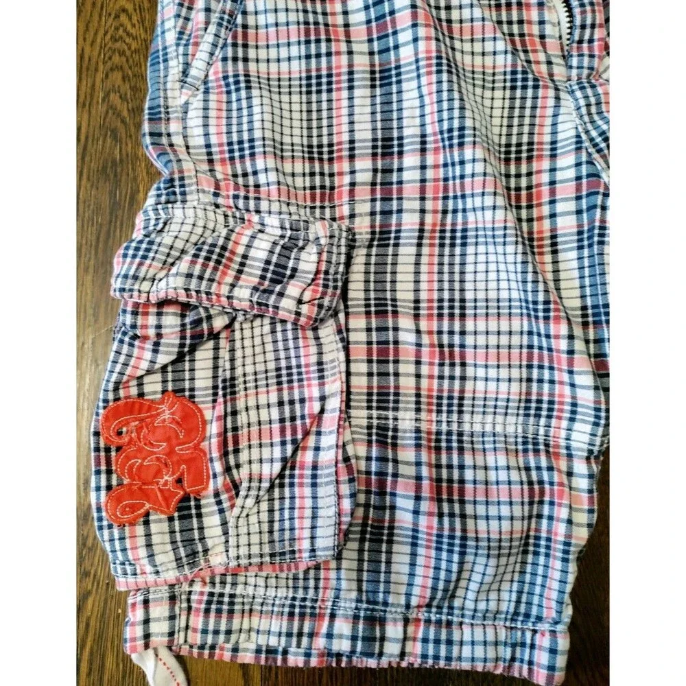 Buffalo David Bitton Cargo Shorts Mens 36 Inseam 11 Red White Blue Checkered Y2K